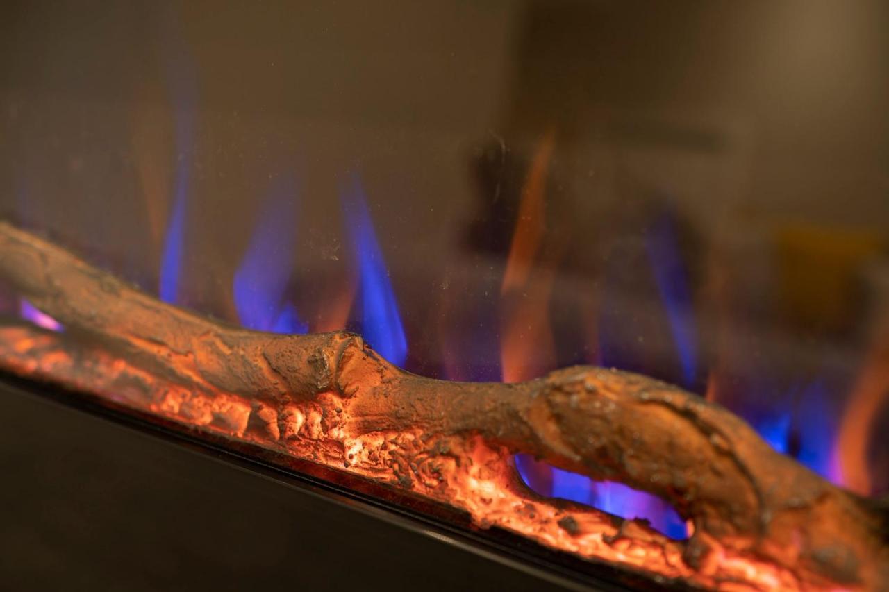 Apartment The Hideaway With Cosy Fireplace By Letmestay